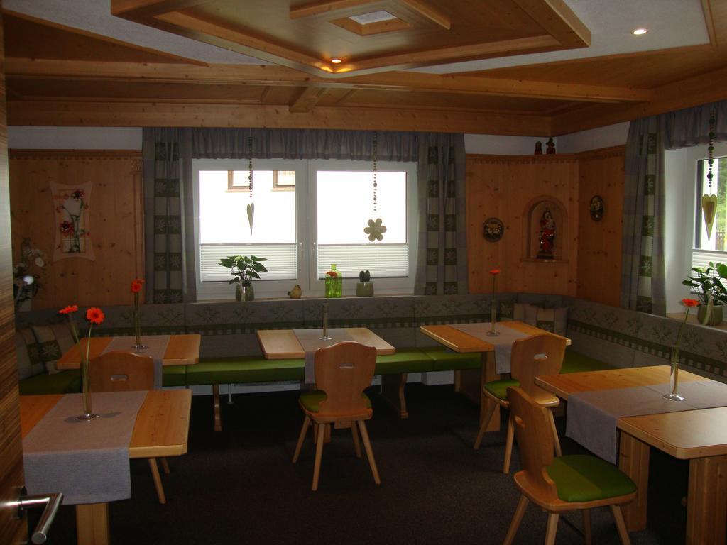 Haus Sonnschein Bed & Breakfast Solden Exterior photo