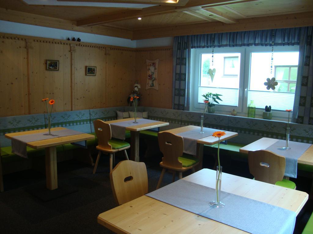 Haus Sonnschein Bed & Breakfast Solden Exterior photo